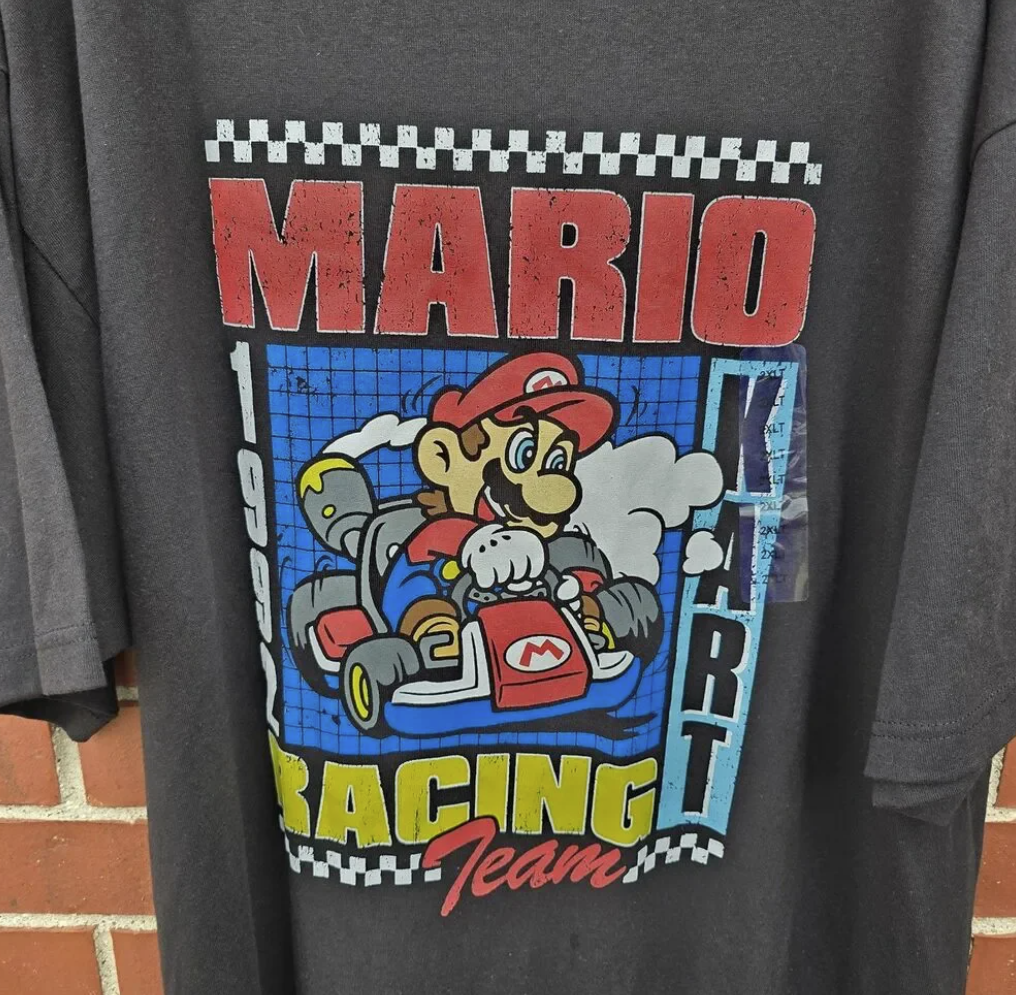 Mario Kart 1992 Racing Team Graphic T-Shirt – Black, 2XLT